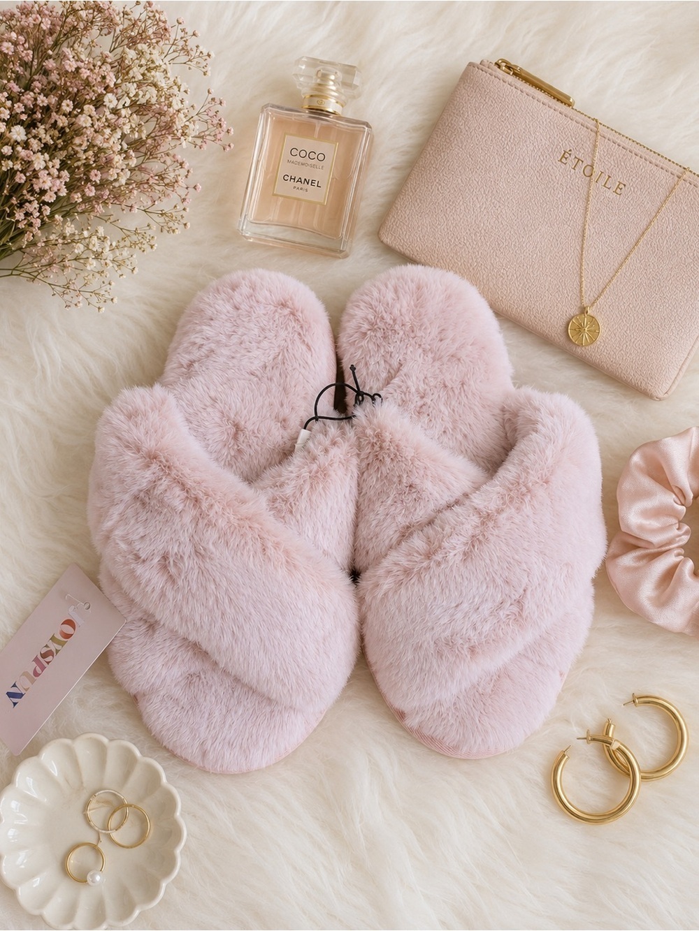 NWT Joyspun Women’s Faux Fur Crisscross Slide Slippers Light Pink Size 6